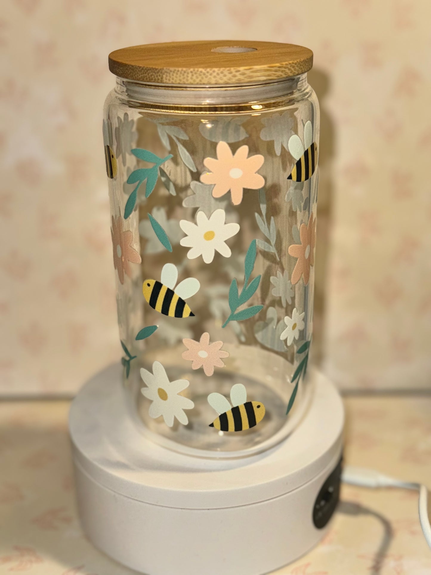 Bee Libby glass can