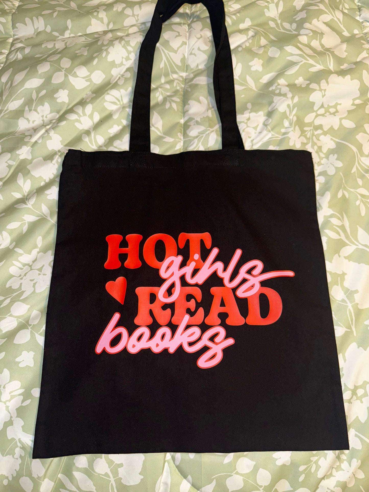 Hot girls read books tote bag