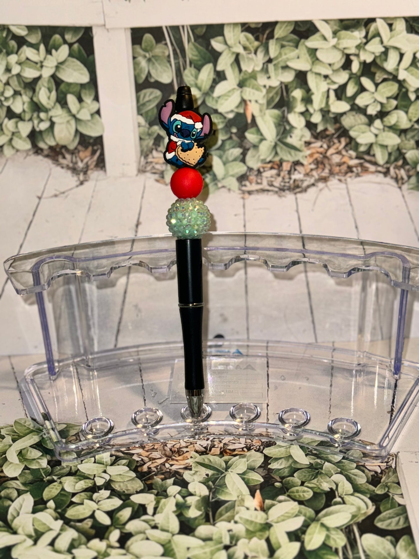 Christmas stitch beaded pen